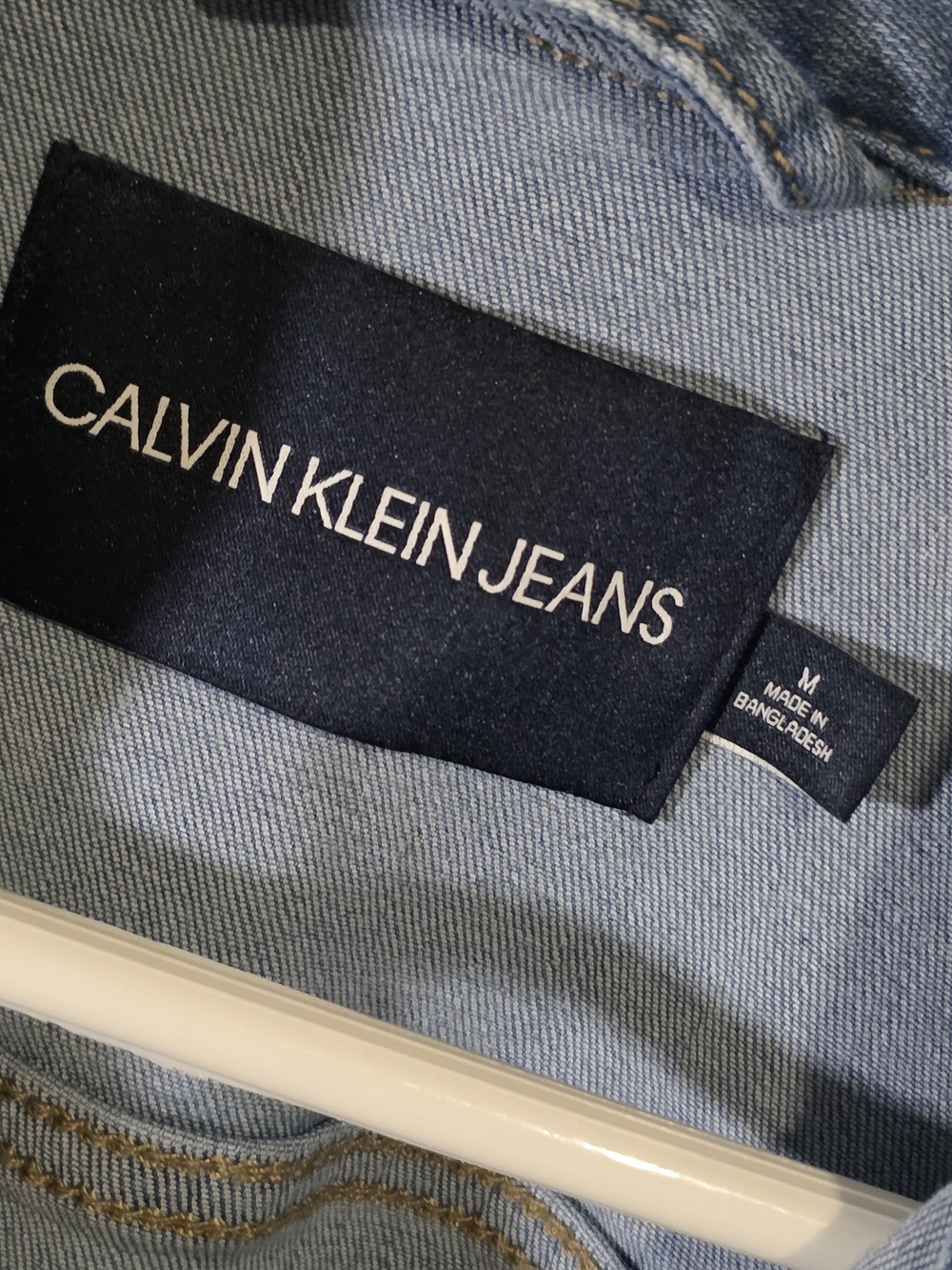 Calvin Klein Jeans Light Wash Blue Denim Jacket - Picture 3 of 7